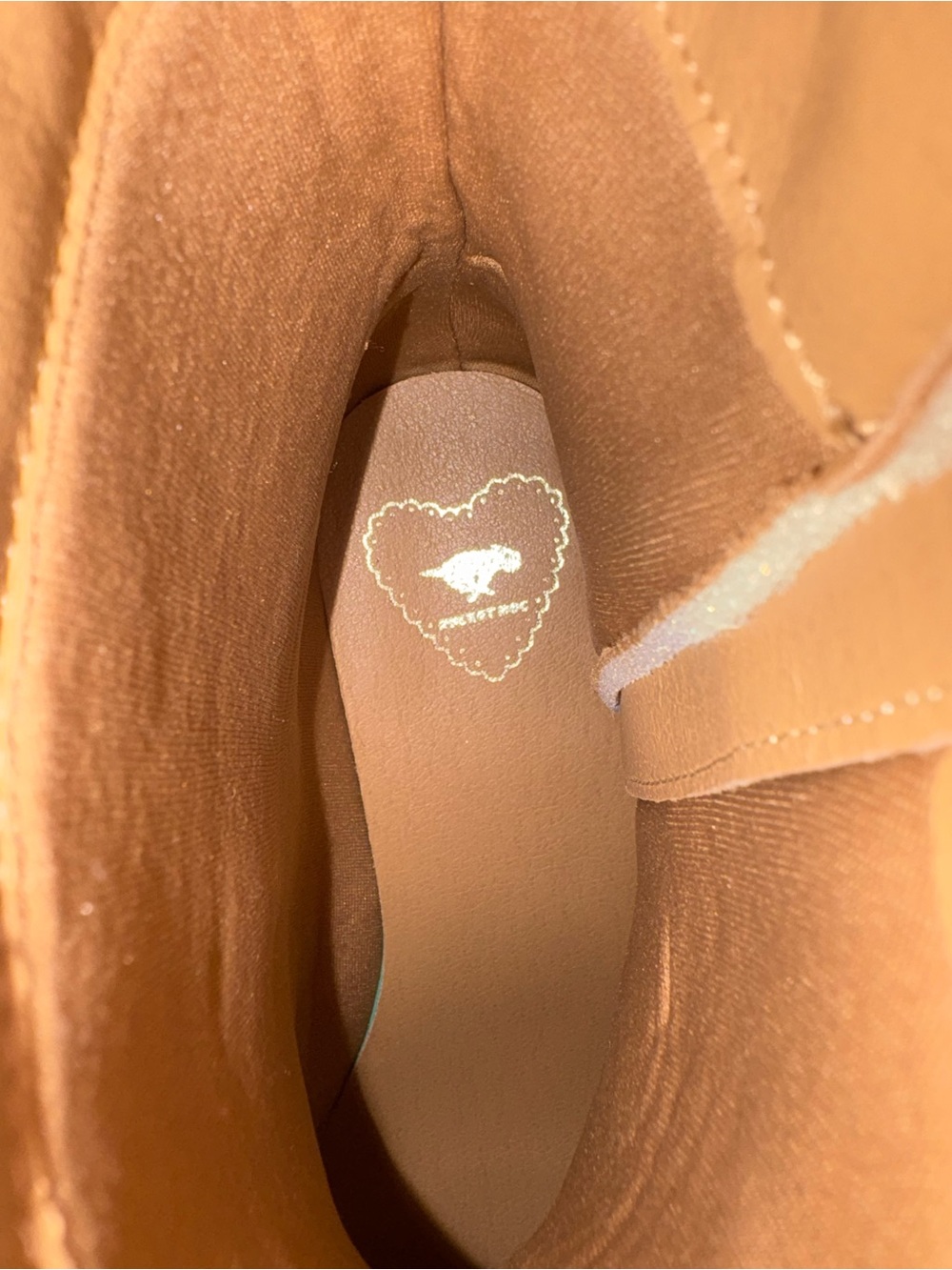 Rocket Dog NWT Tan Suede-Look Side-Zip Ankle Boots. Size 10 - Picture 6 of 9